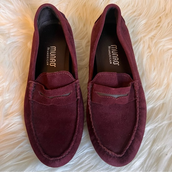 MUNRO AMERICAN - RAMIE Burgundy Suede Loafers Sz 9W - Picture 2 of 6